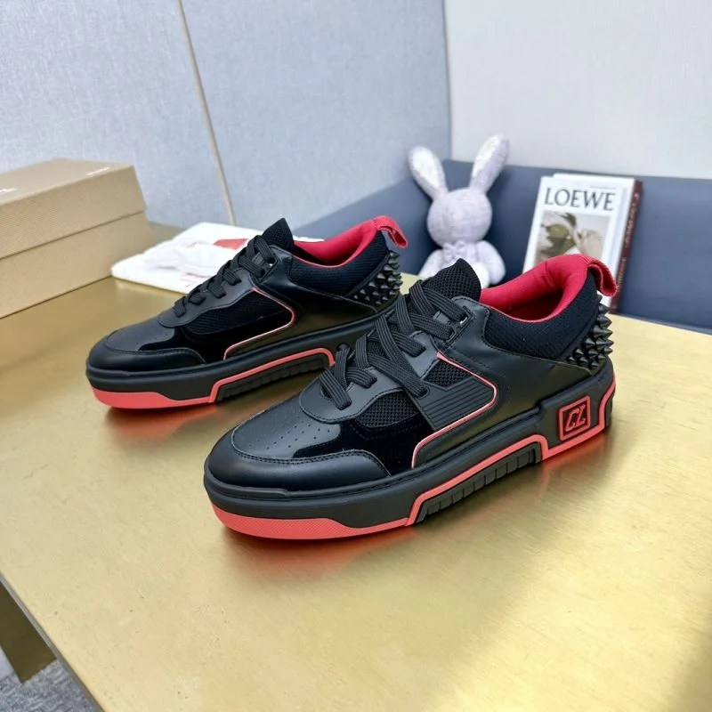 Christian Louboutin Low Shoes Chic 22776