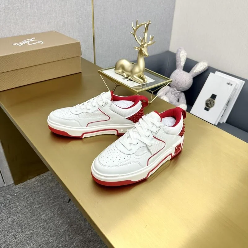 Christian Louboutin Low Shoes Trendy 22759