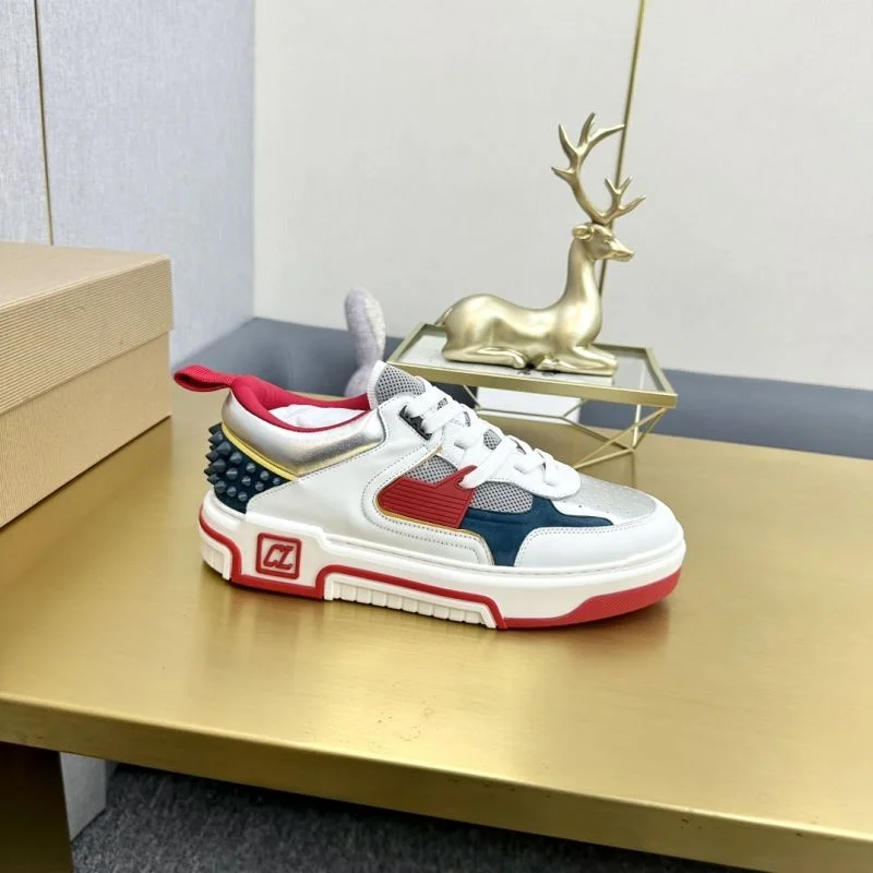UrbanChic Christian Louboutin Low Shoes 22771