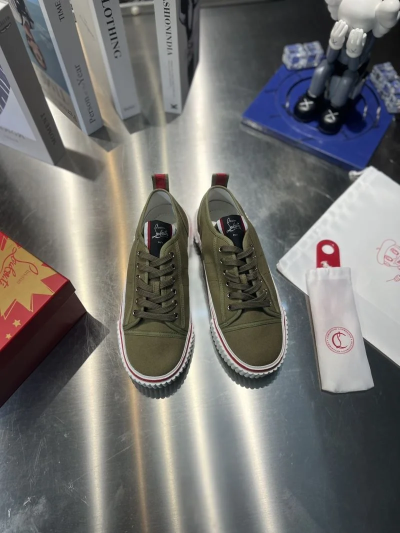 Effortless Christian Louboutin Low Shoes 22737