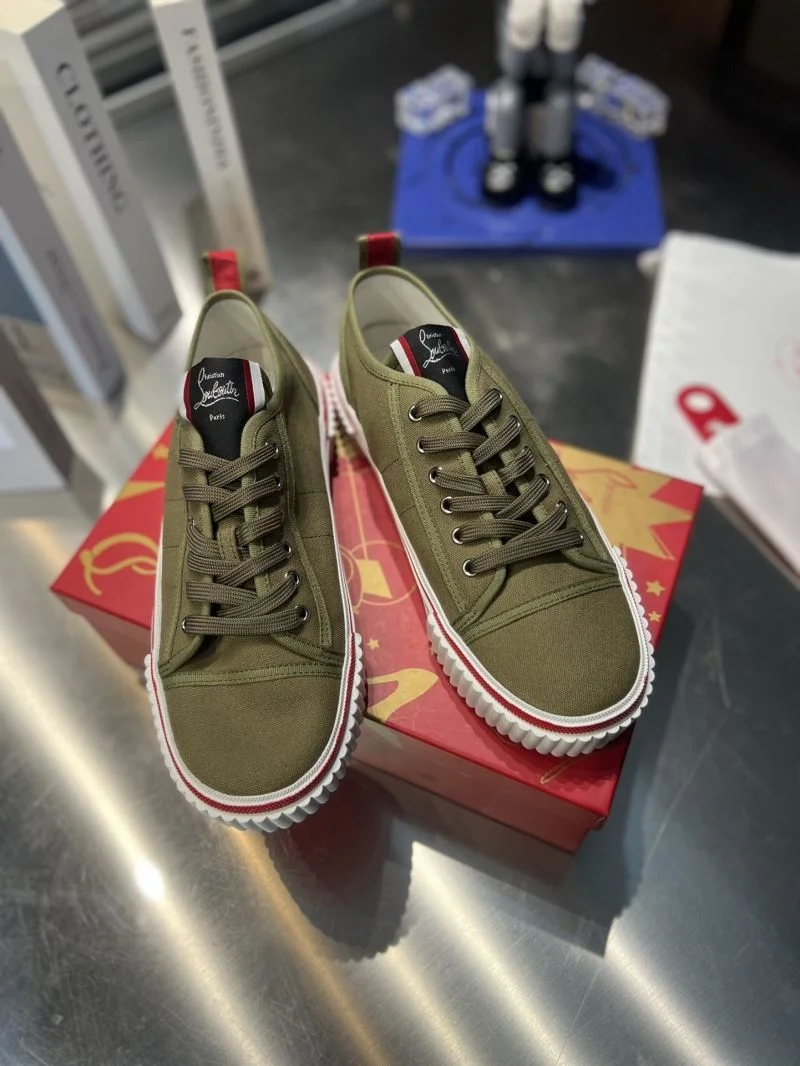 Effortless Christian Louboutin Low Shoes 22737