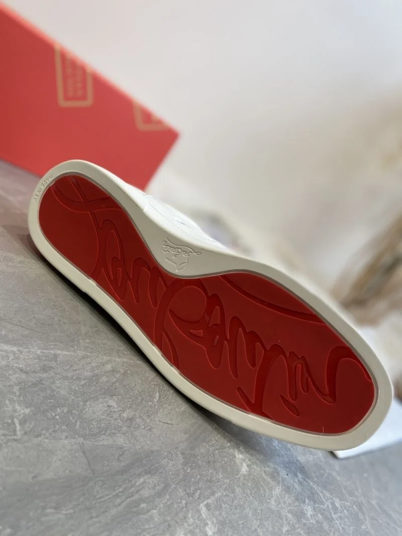 RelaxedFit Christian Louboutin Low Shoes 22721