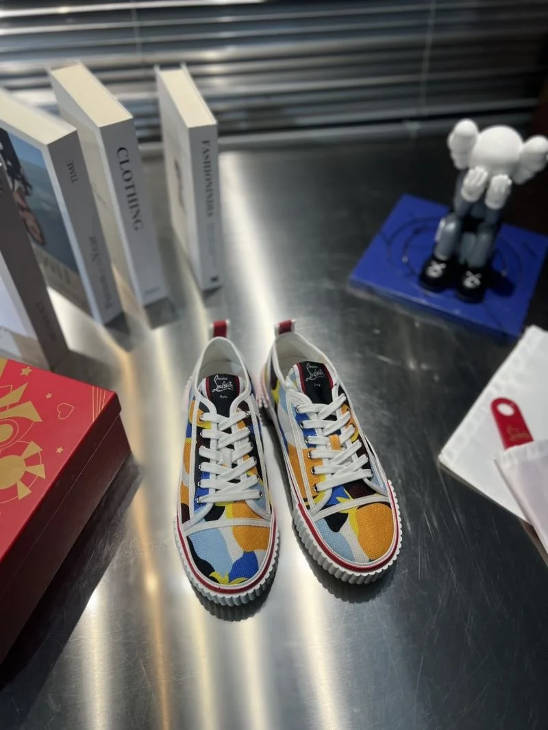 Christian Louboutin Low Shoes Vibrant 22731