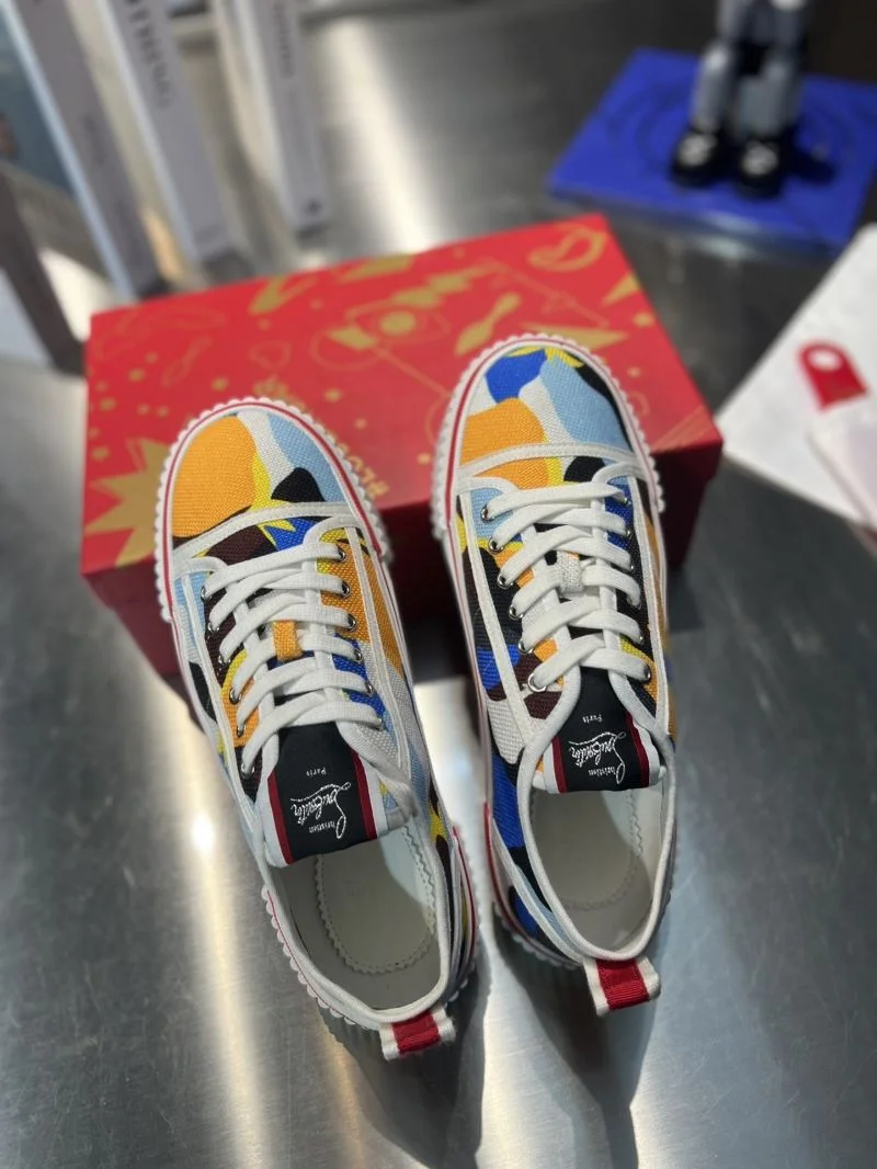 Christian Louboutin Low Shoes Vibrant 22731