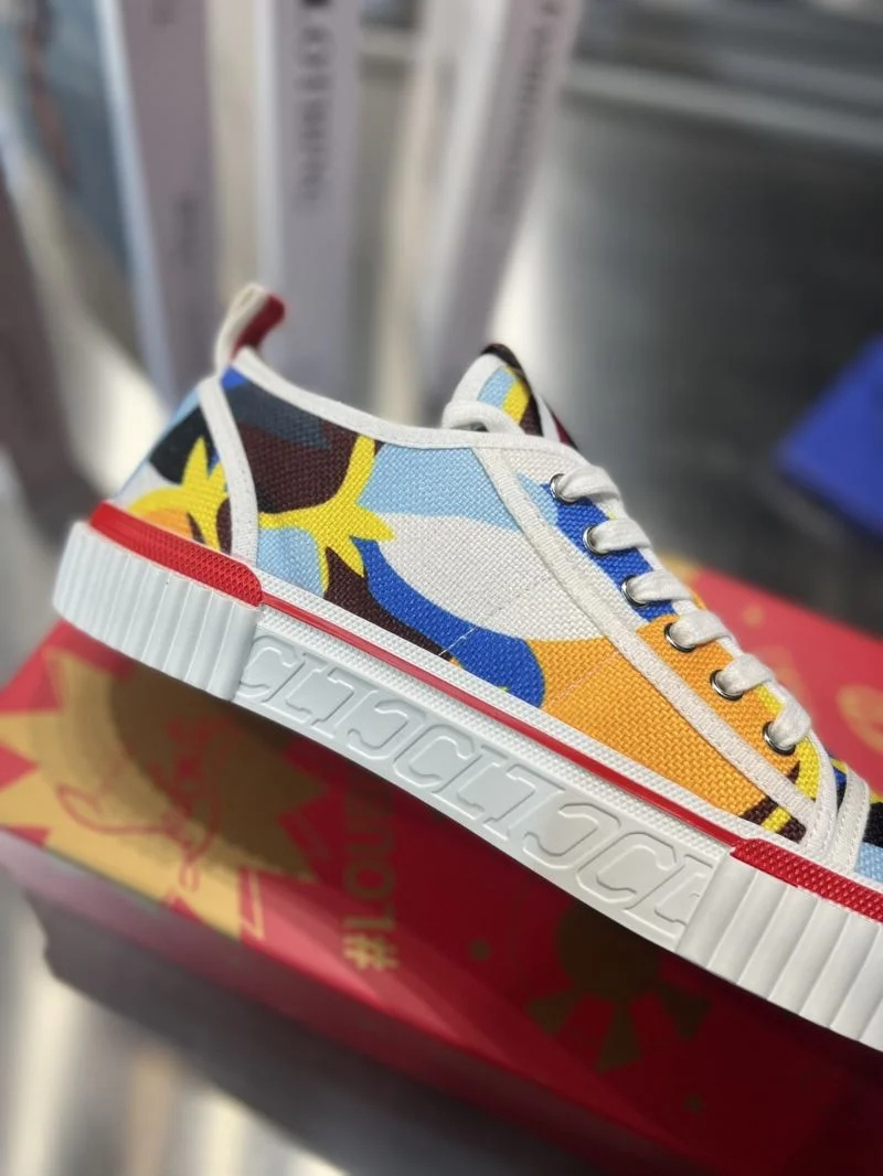 Christian Louboutin Low Shoes Vibrant 22731