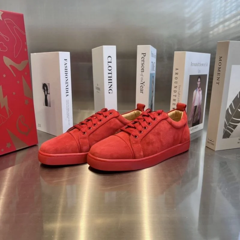 Refined Christian Louboutin Low Shoes 22707