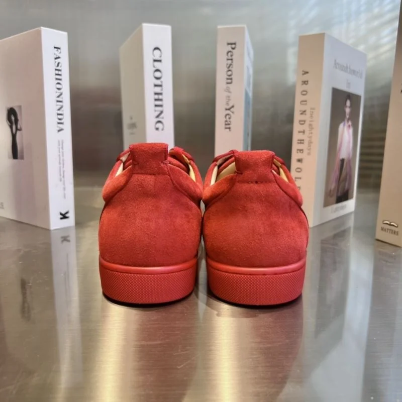 Refined Christian Louboutin Low Shoes 22707