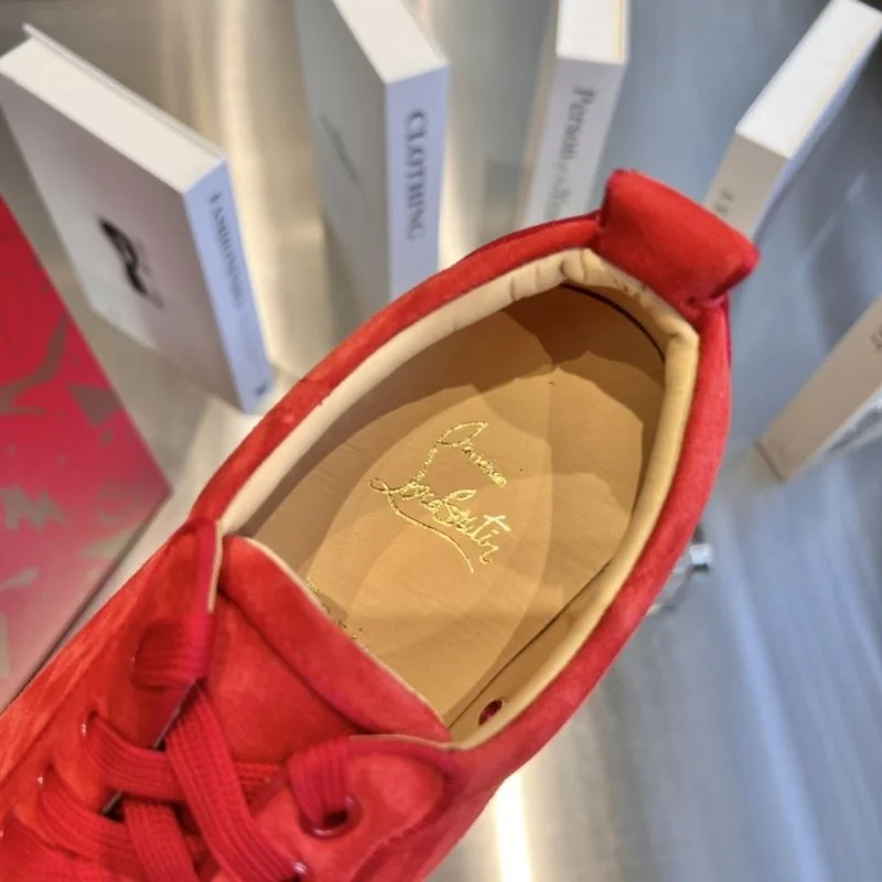 Refined Christian Louboutin Low Shoes 22707