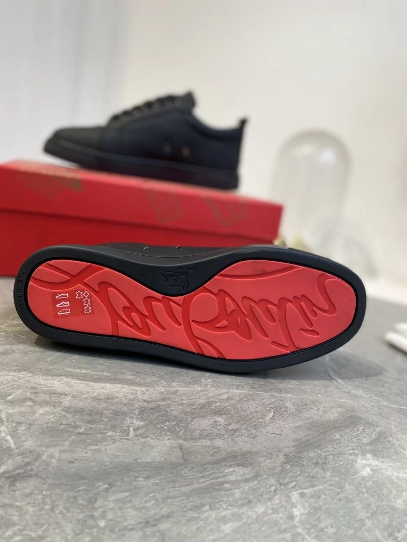 Christian Louboutin Low Shoes Durable 22703