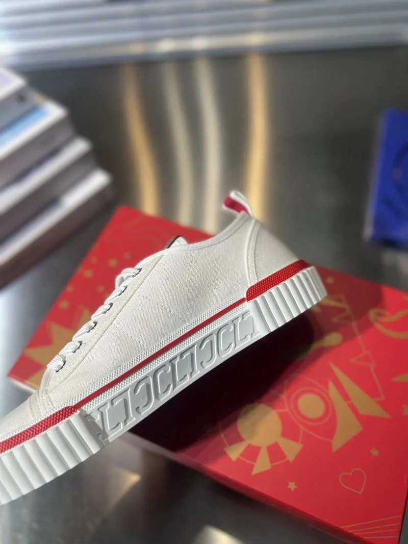 Breathable Christian Louboutin Low Shoes 22690