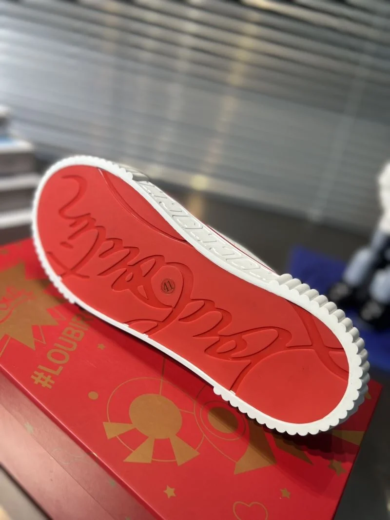 Breathable Christian Louboutin Low Shoes 22690
