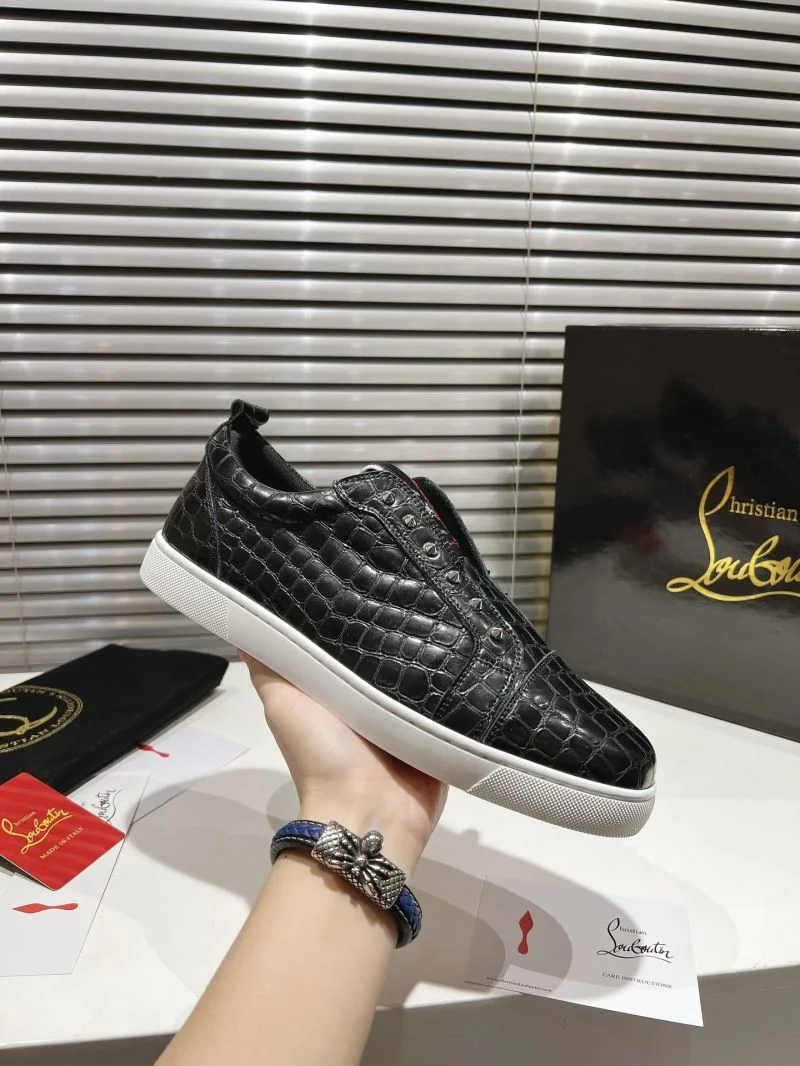 Stretchable Christian Louboutin Low Shoes 22678