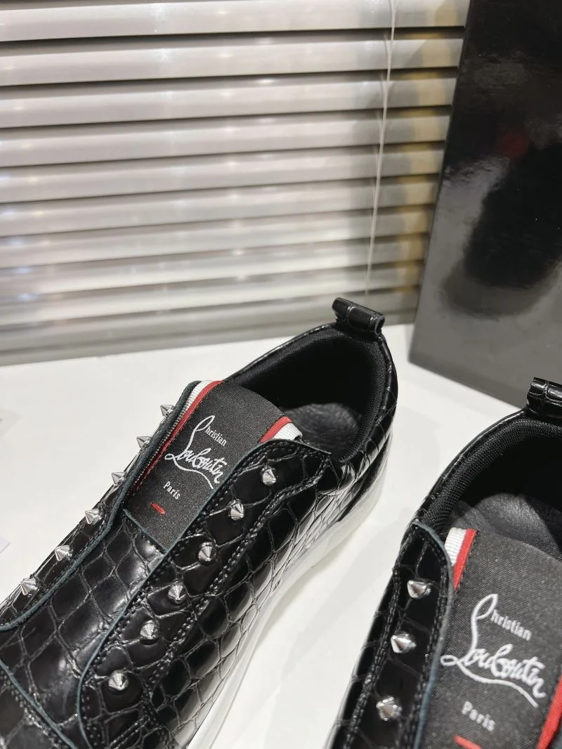 Stretchable Christian Louboutin Low Shoes 22678