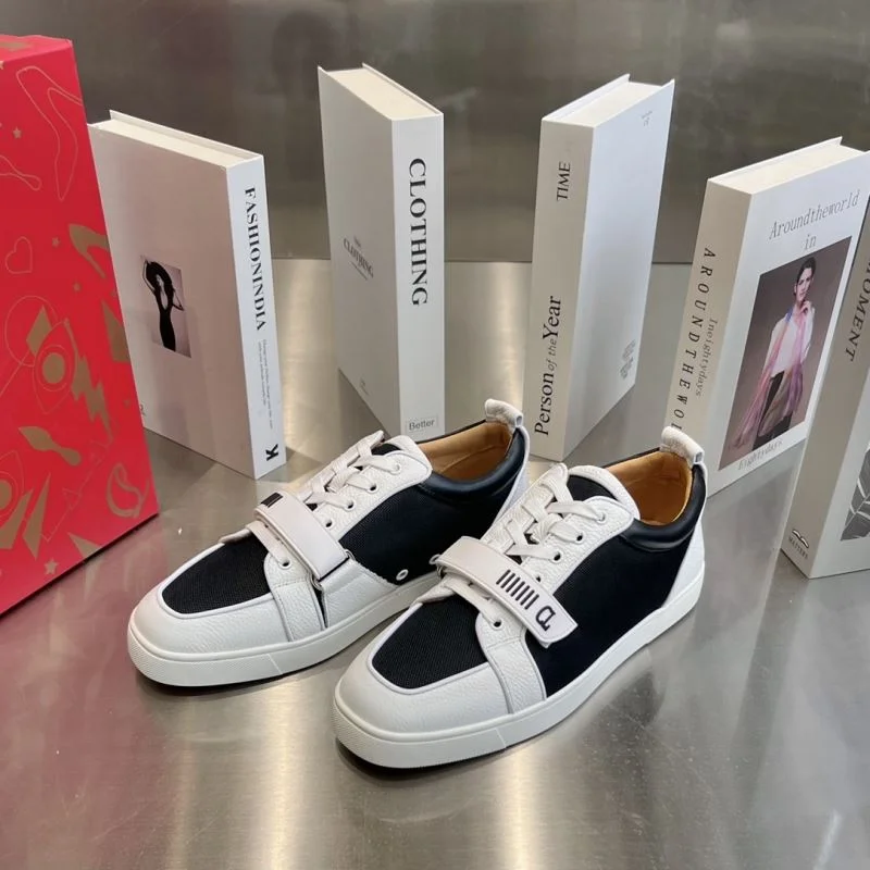 Christian Louboutin Low Shoes Sleek 22673