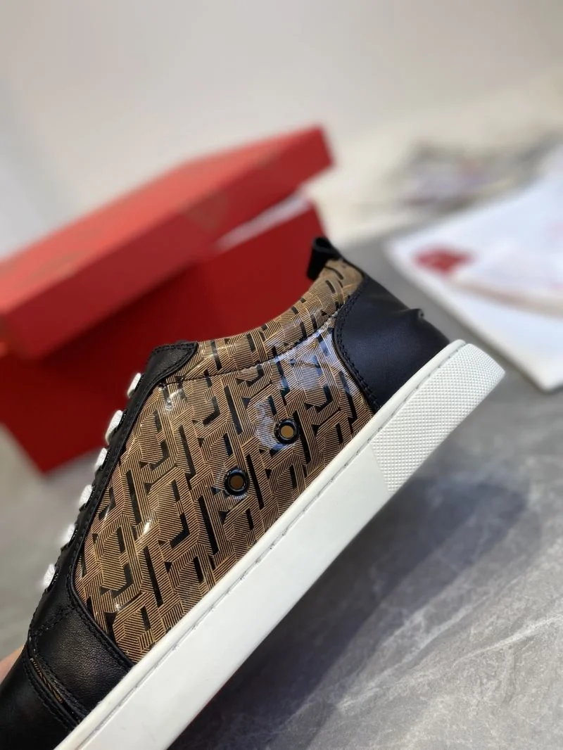 Christian Louboutin Low Shoes Durable 22692