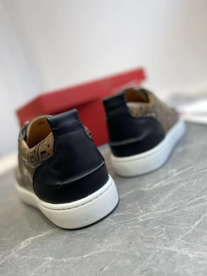 Christian Louboutin Low Shoes Durable 22692