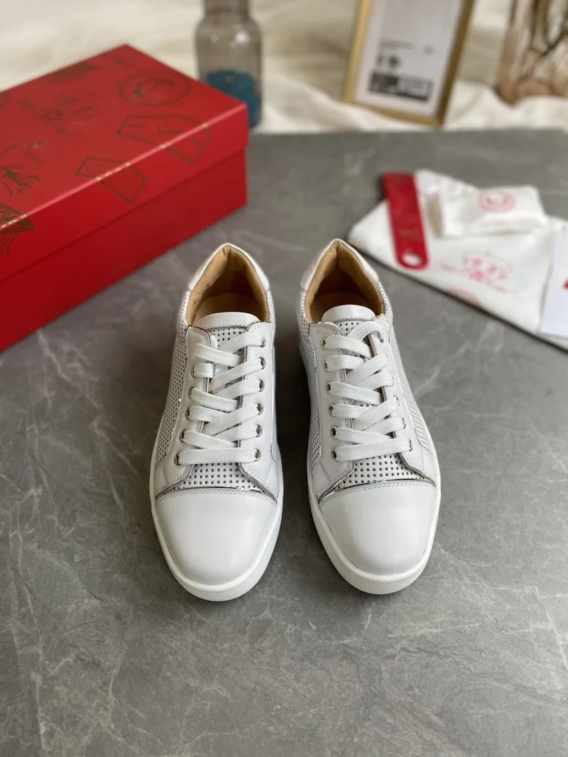 Christian Louboutin Low Shoes Durable 22644