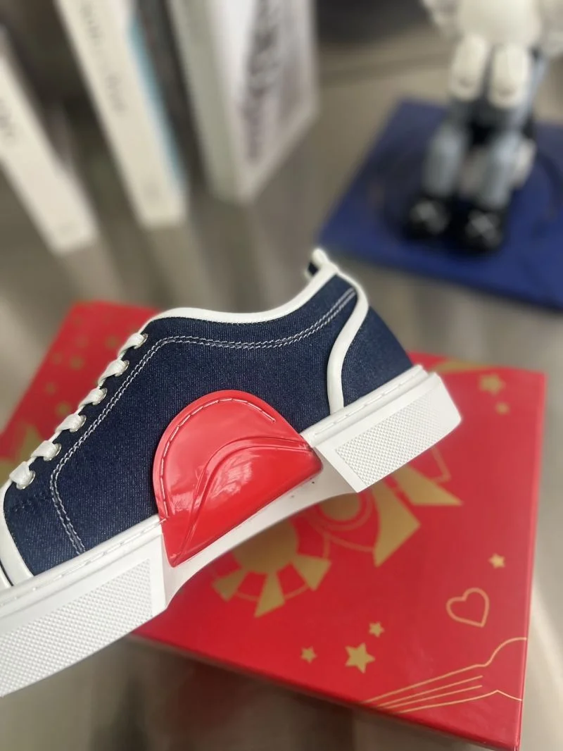Attractive Christian Louboutin Low Shoes 22642