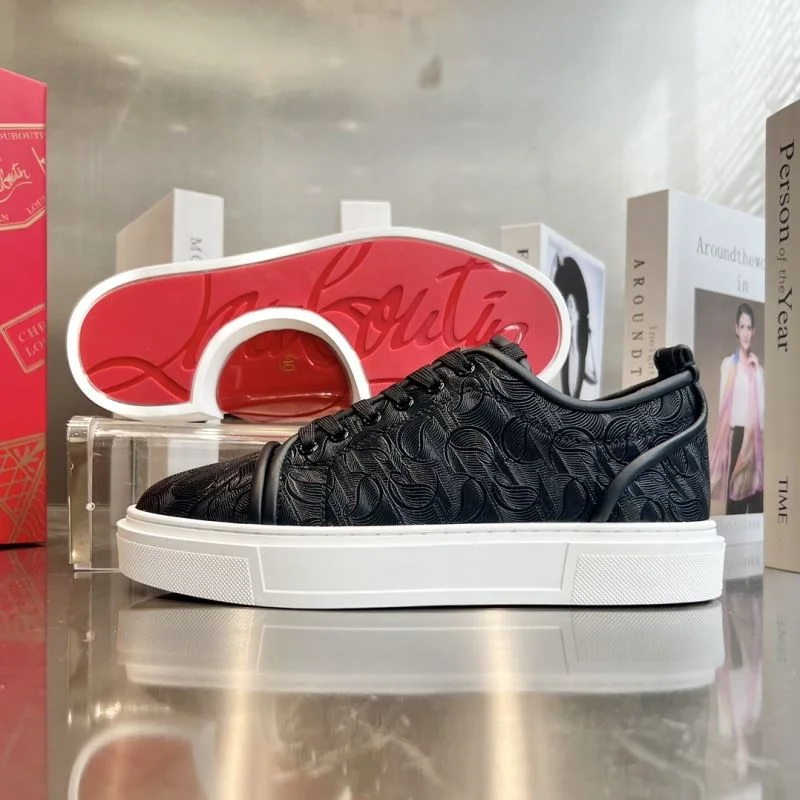 Christian Louboutin Low Shoes Versatile 22639