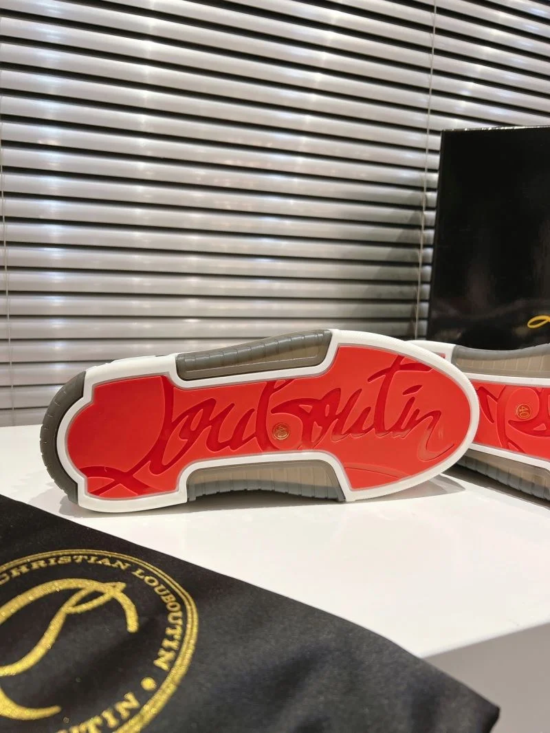 UrbanStyle Christian Louboutin Low Shoes 22638