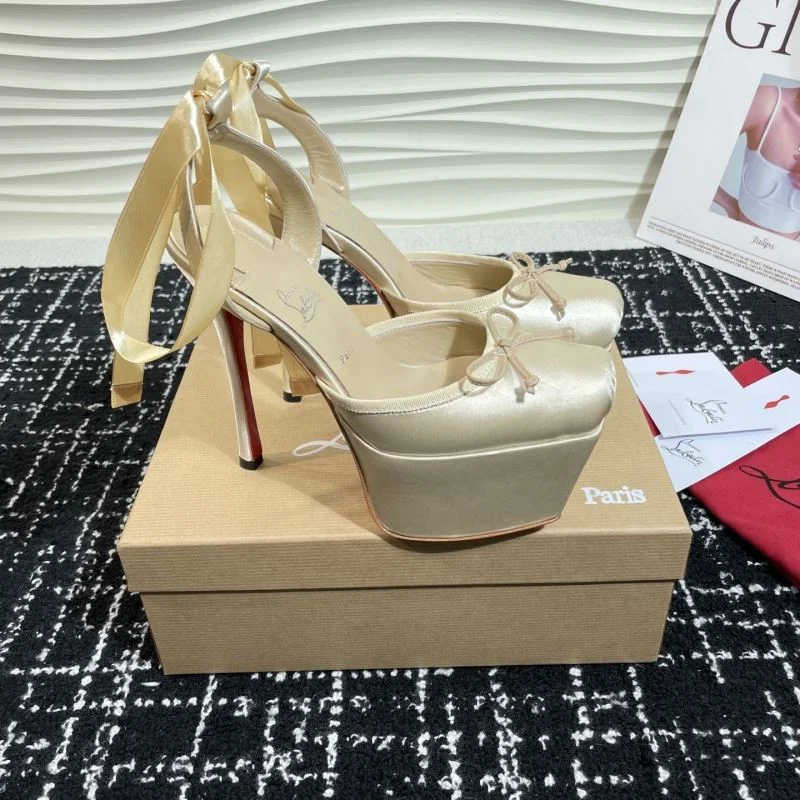 Christian Louboutin Sandals WrinkleFree 22757