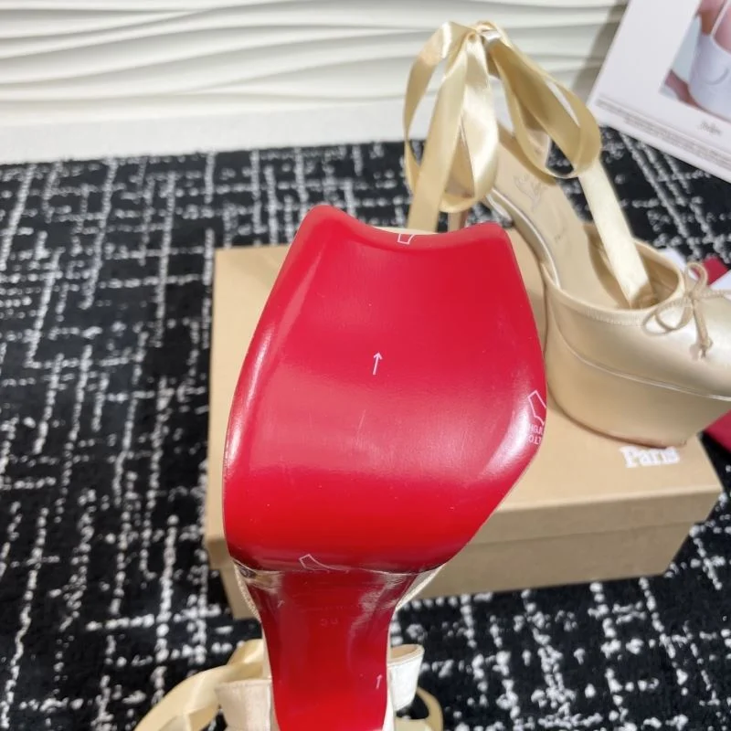 Christian Louboutin Sandals WrinkleFree 22757
