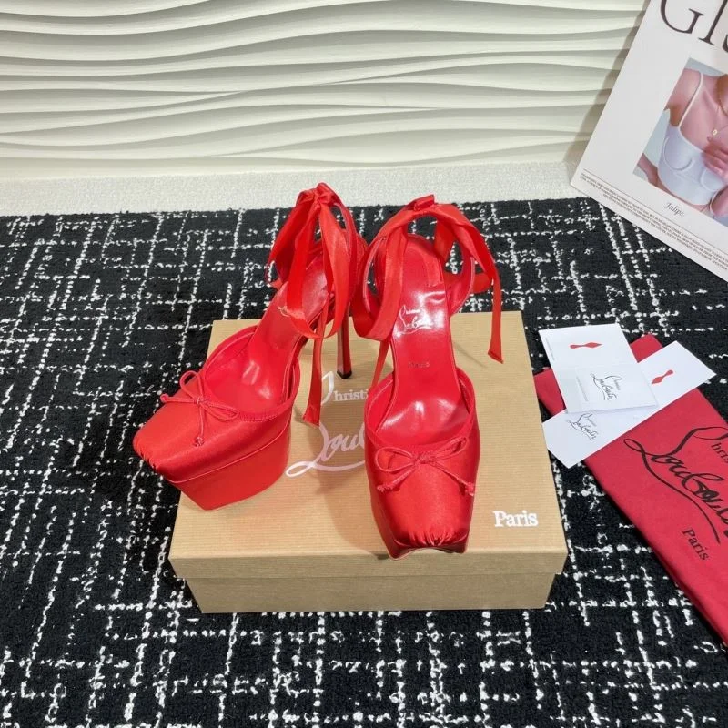 Christian Louboutin Sandals Vibrant 22765