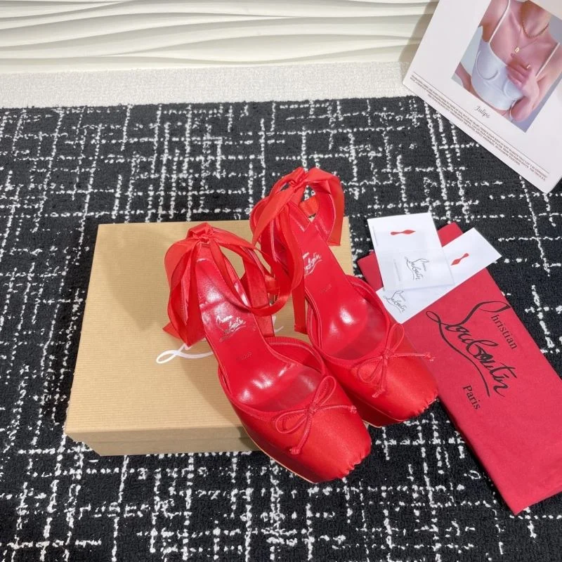 Christian Louboutin Sandals Vibrant 22765