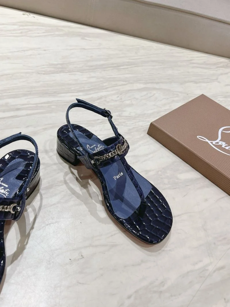 Trendsetting Christian Louboutin Sandals 22622