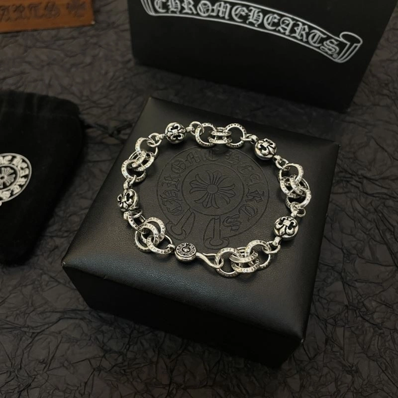 Stylish Chrome Hearts Bracelets 242284
