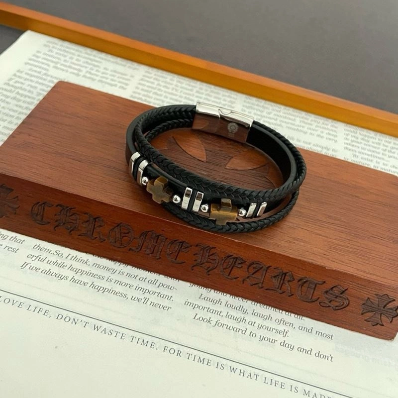 EyeCatching Chrome Hearts Bracelets 242085