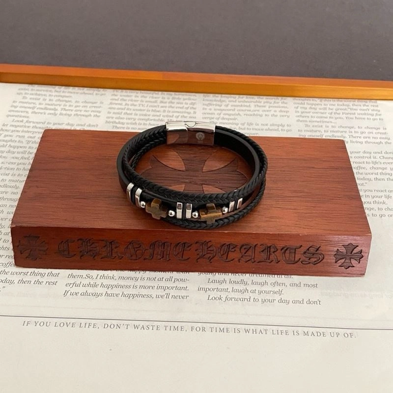 EyeCatching Chrome Hearts Bracelets 242085