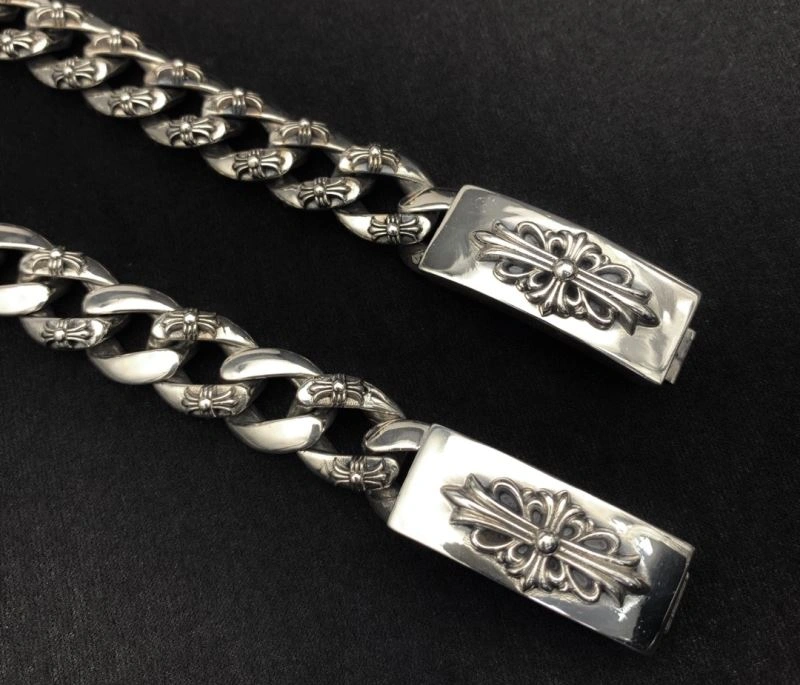 Sporty Chrome Hearts Bracelets 242575