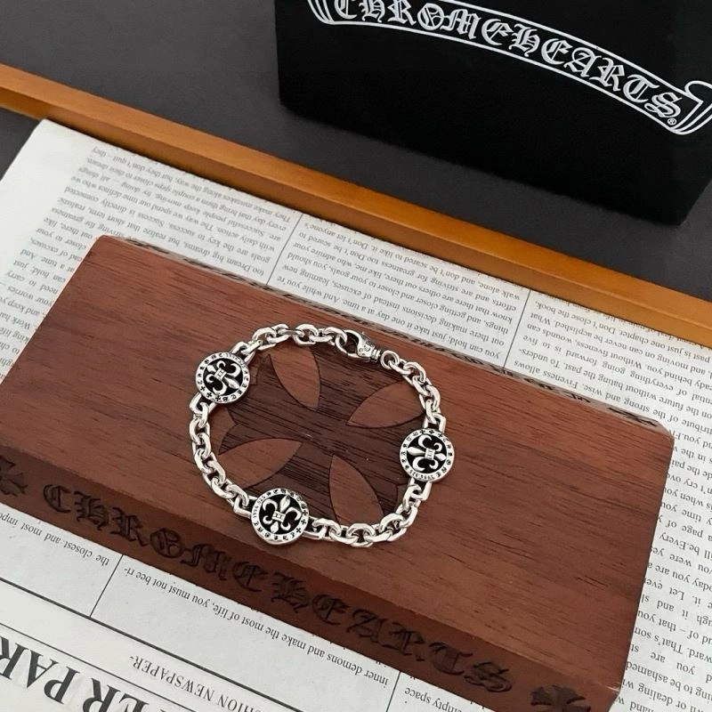 TechFriendly Chrome Hearts Bracelets 242516