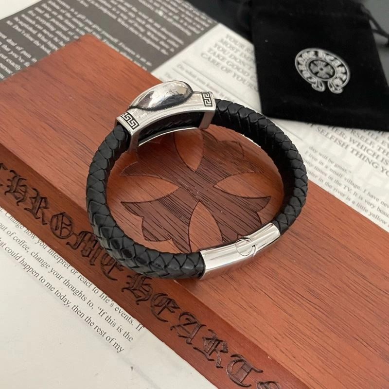 Sleek Chrome Hearts Bracelets 241771