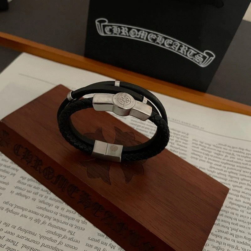 Contemporary Chrome Hearts Bracelets 241681