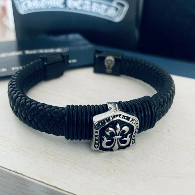 Sleek Chrome Hearts Bracelets 241448