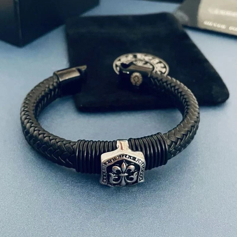 Sleek Chrome Hearts Bracelets 241448