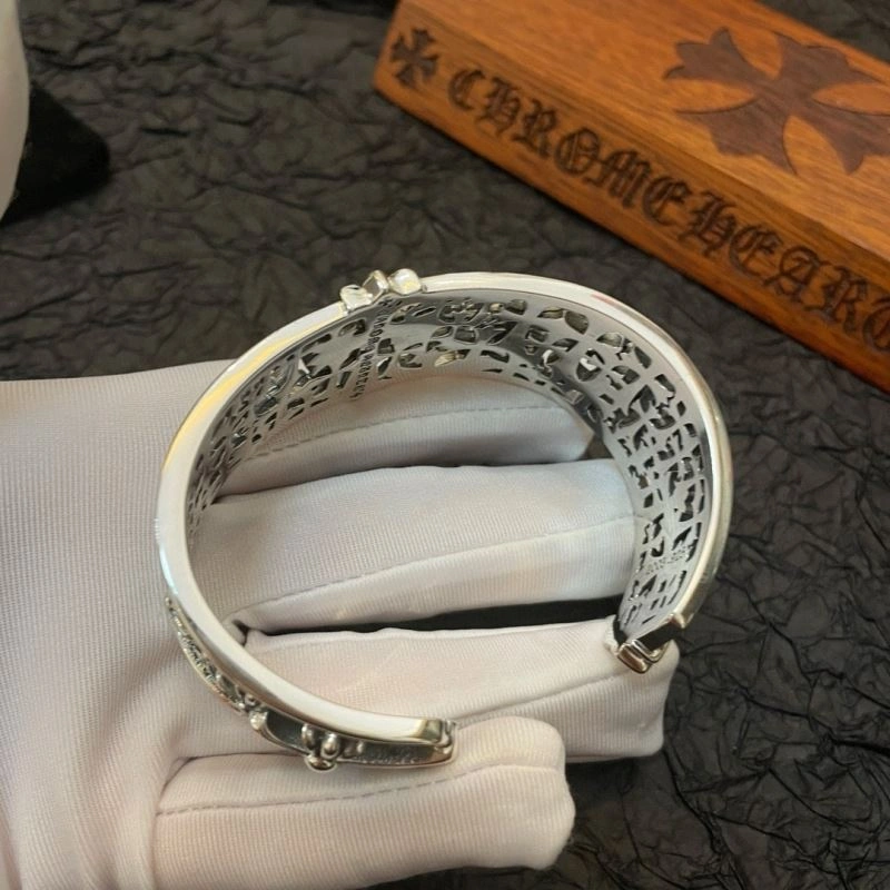 SmoothTexture Chrome Hearts Bracelets 241446