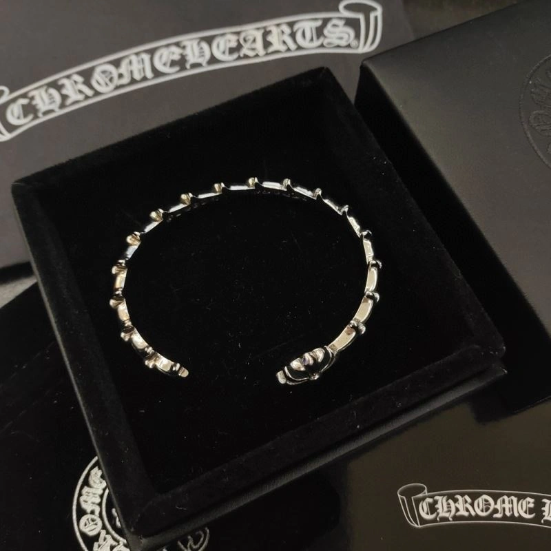 Neat Chrome Hearts Bracelets 241411
