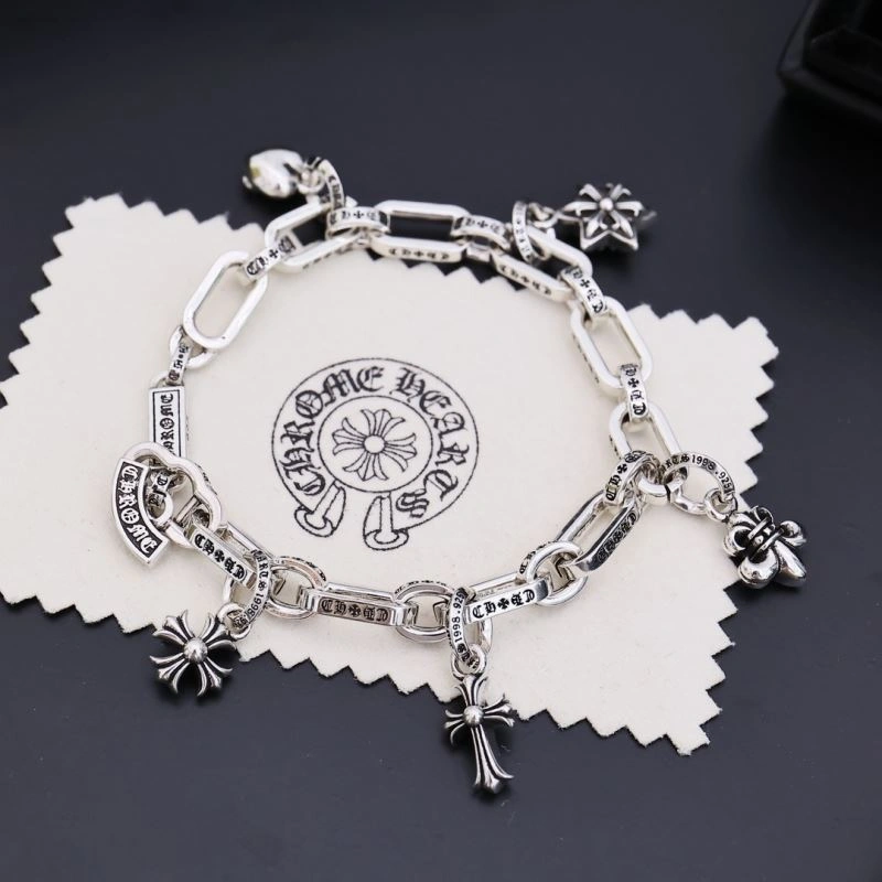 ZipUp Chrome Hearts Bracelets 240877