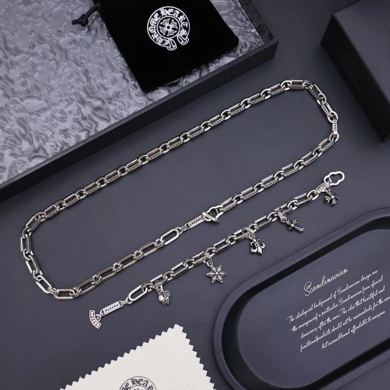 ZipUp Chrome Hearts Bracelets 240877