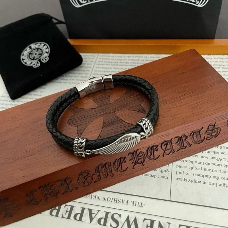 Bold Chrome Hearts Bracelets 240859