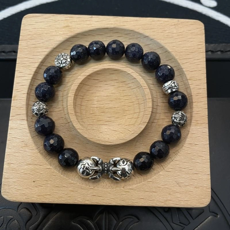 Sleek Chrome Hearts Bracelets 240833