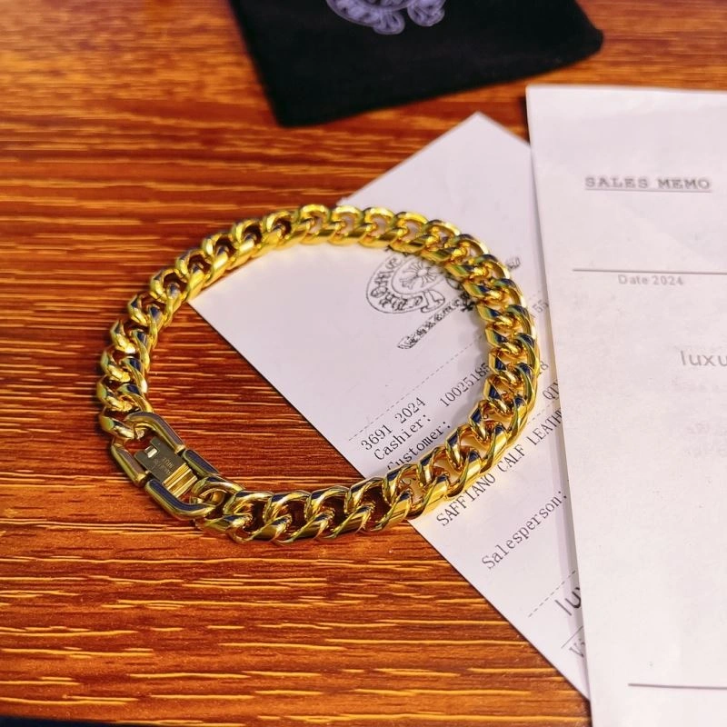 Resilient Chrome Hearts Bracelets 240760