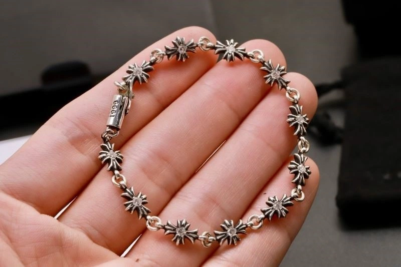 Lightweight Chrome Hearts Bracelets 240363