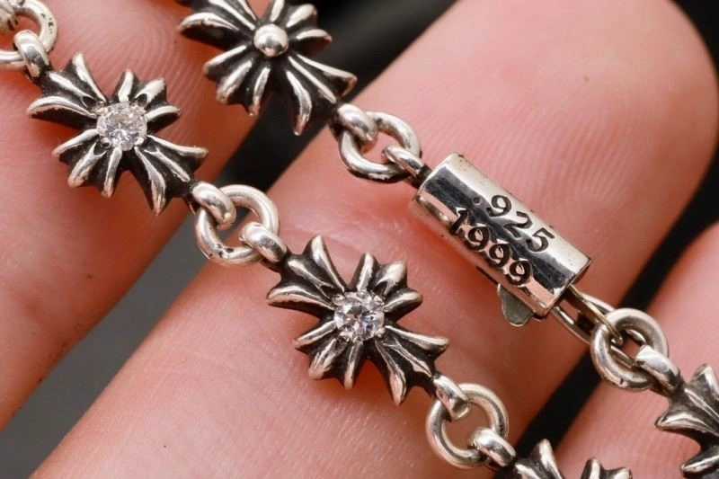 Lightweight Chrome Hearts Bracelets 240363