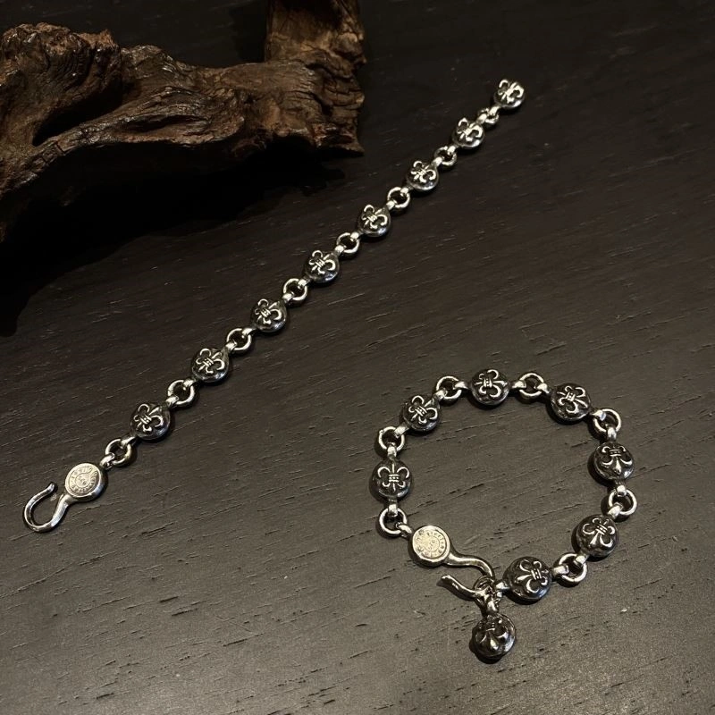UrbanStyle Chrome Hearts Bracelets 239743