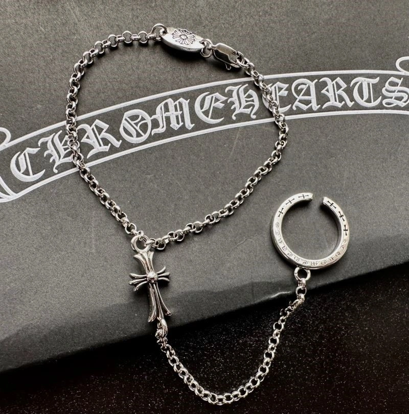 WrinkleFree Chrome Hearts Bracelets 239109