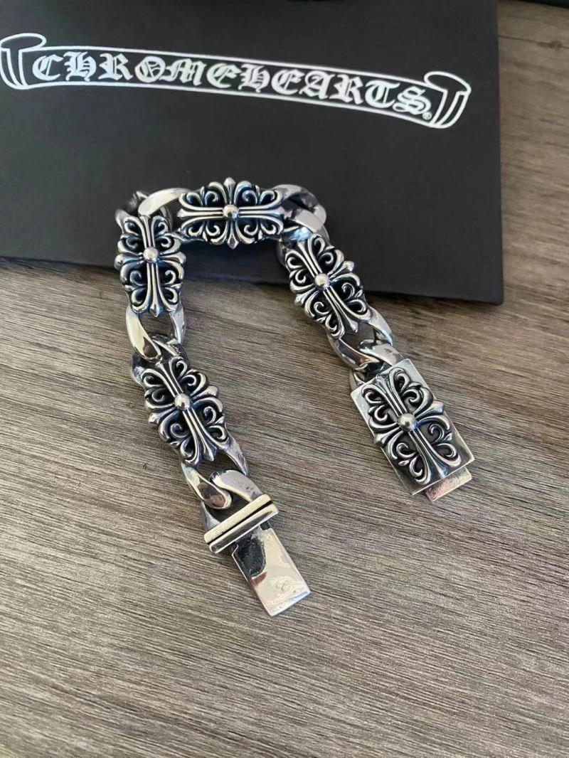 Snug Chrome Hearts Bracelets 239044